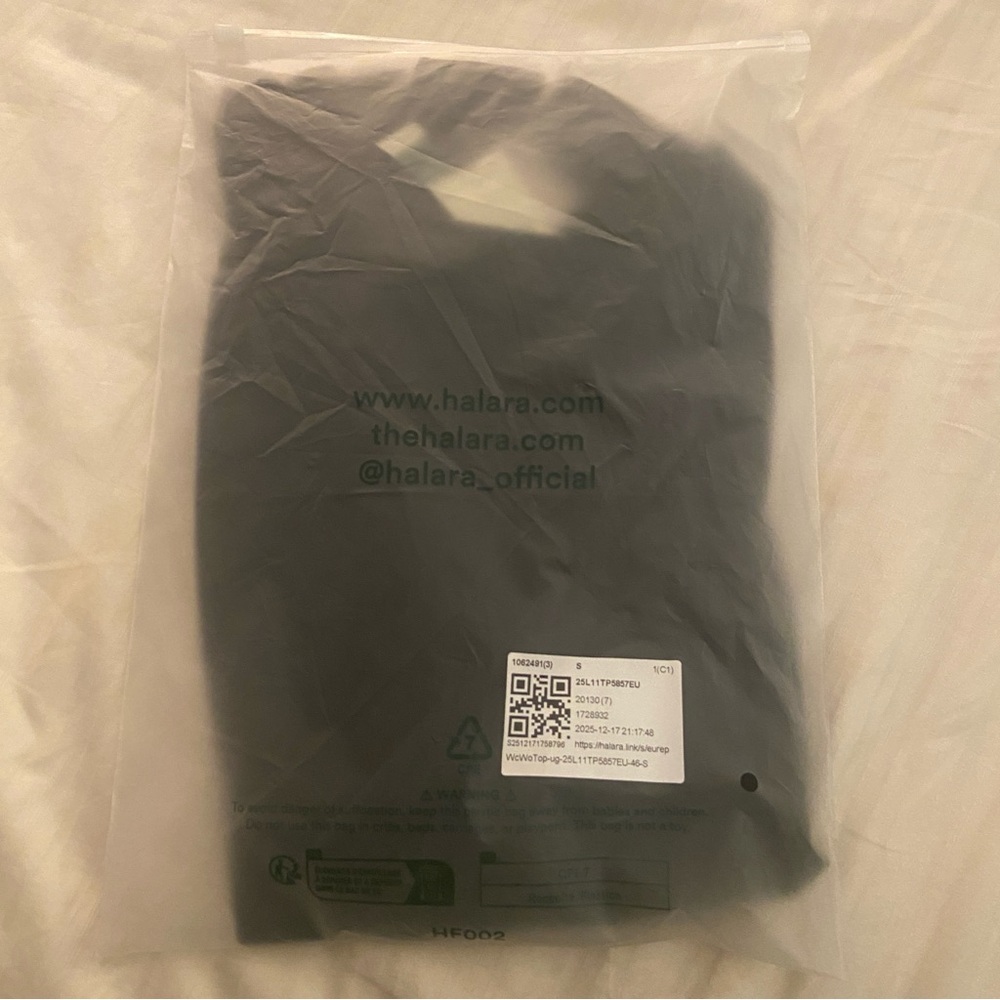 NWT Halara One-Shoulder Long Sleeve Asymmetrical Casual Shirt Small - Picture 11 of 12